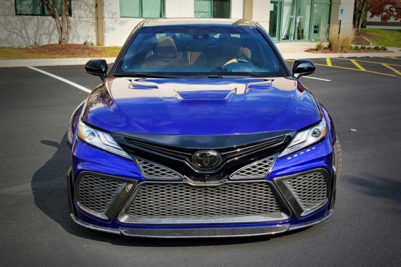 В продаже яркая Toyota Camry V6 XSE экс-ведущего Top Gear с доработками на $100 000