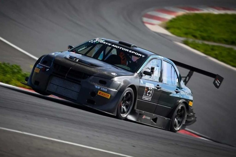Гоночный Mitsubishi Lancer Evolution за 7 млн не могут продать полгода 1 Гоночный Mitsubishi Lancer Evolution за 7 млн не могут продать полгода