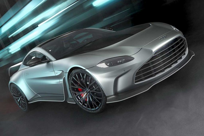 Представлен Aston Martin V12 Vantage: последняя модель компании с мотором V12