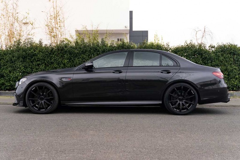 Brabus 900: &laquo;волк в овечьей шкуре&raquo; на базе обновленного Mercedes-AMG E 63 S