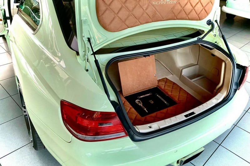Цена уникального BMW 3-Series E92 с мотором V10 от модели M5 (E60) упала в три раза