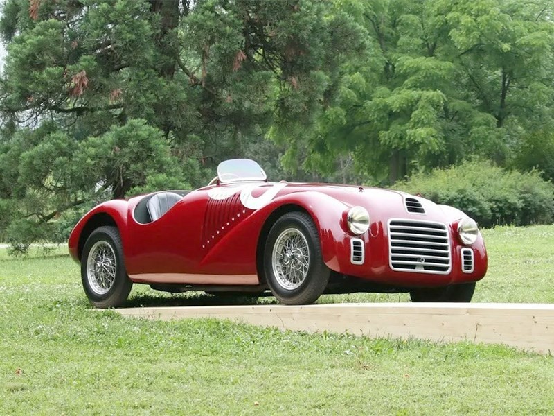 Дата в истории: представлен Ferrari 125S