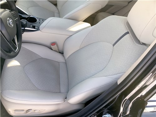 Totyota Camry - лучшее вложение средств в кризис