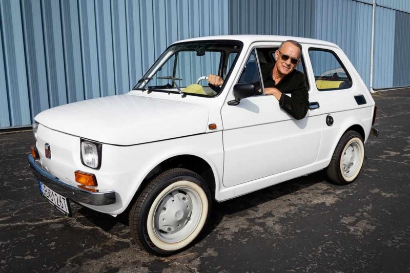Известный актер Том Хэнкс решил продать подаренный ему компакт Polski Fiat 126p 1 Известный актер Том Хэнкс решил продать подаренный ему компакт Polski Fiat 126p