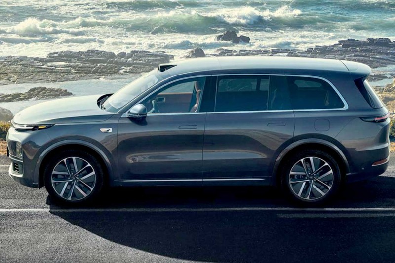 Конкурент GLS и X7 из Китая: большой кроссовер Leading Ideal L9