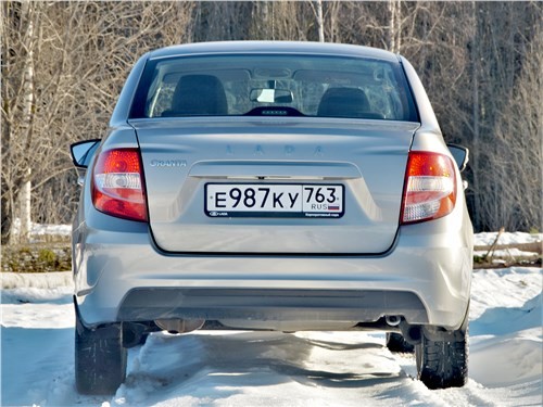 LADA Granta - как ощущаются улучшенные жигули тридцатилетней давности