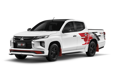 Mitsubishi обновила Xpander и взбодрила L200