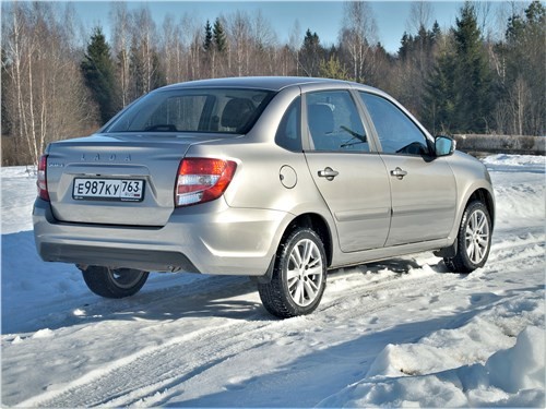 LADA Granta - как ощущаются улучшенные жигули тридцатилетней давности