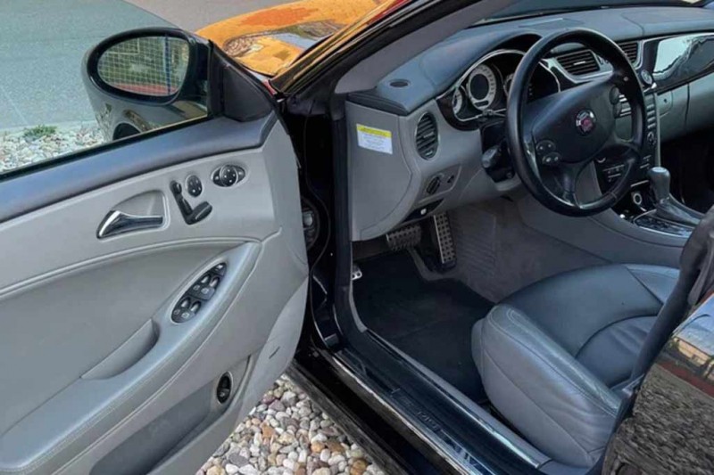Стилизованный под ГАЗ-21 &laquo;Волга&raquo; Mercedes CLS 55 AMG продают за 7 млн рублей