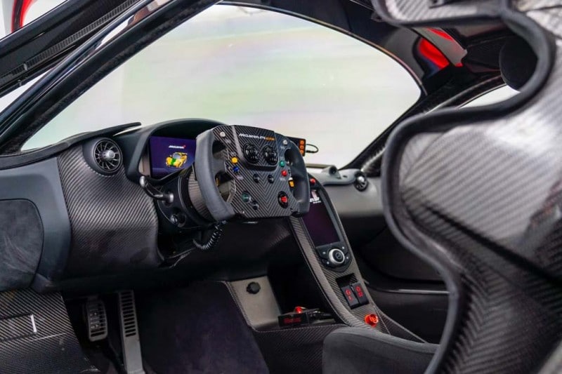 Ценник за трековый McLaren P1 GTR на аукционе растет не слишком активно