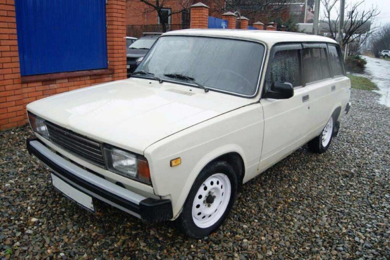 Забытые проекты: три модели Lada с необычными двигателями под капотом