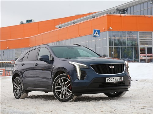 Тест-драйв Cadillac XT4 — когда не хочешь сажать девушку на Escalade