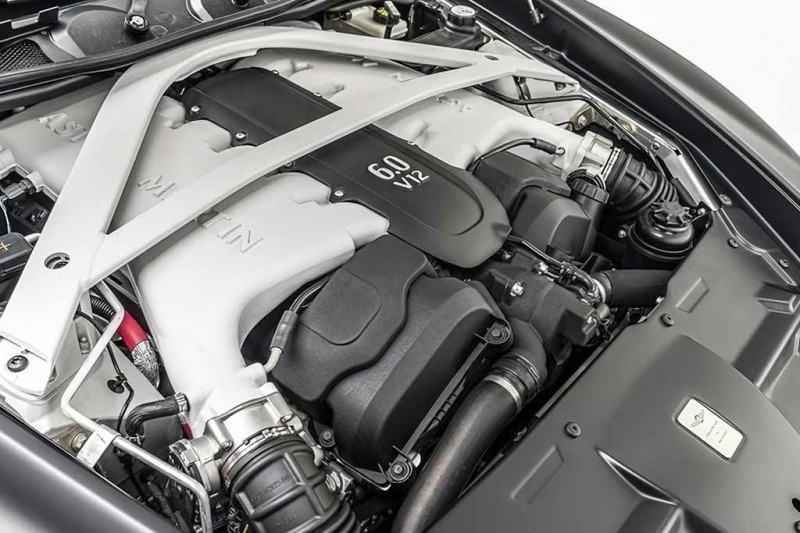 На продажу выставили сразу два Aston Martin Lagonda Taraf: готовьте минимум $800 000