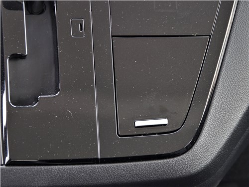 Почему Toyota HiAce так похож на самолет?