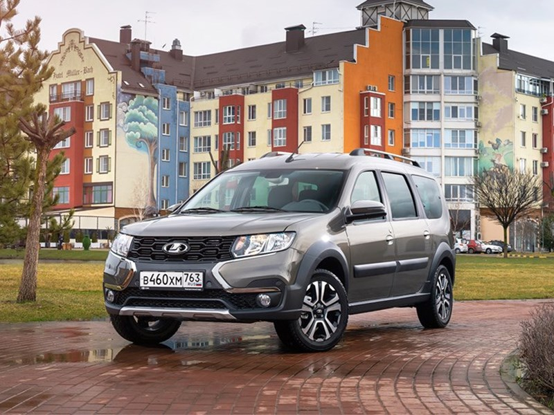 У Lada Largus Cross появилась удешевленная версия 1 У Lada Largus Cross появилась удешевленная версия