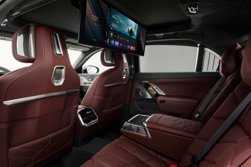 Немцы представили BMW 7-Series G70: новая &laquo;семерка&raquo; преобразилась снаружи и внутри