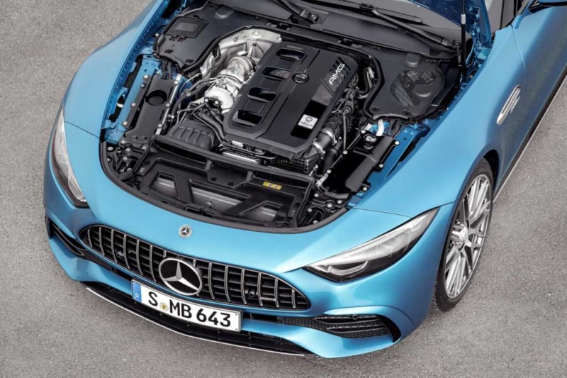 Немцы презентовали базовый родстер Mercedes-AMG SL43 с четырехцилиндровым турбомотором