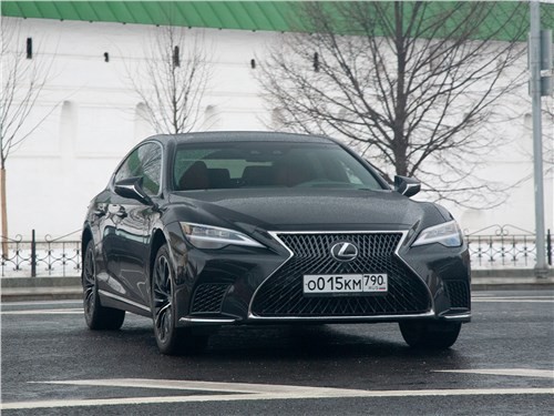 Вам следует выбрать Lexus LS вместо BMW и Mercedes 20 Вам следует выбрать Lexus LS вместо BMW и Mercedes