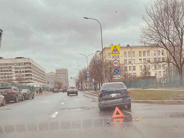 Как отменить штраф за остановку в неположенном месте из-за ДТП