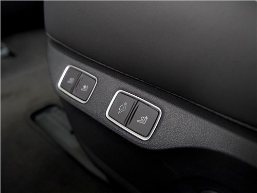 Тест-драйв Hyundai Staria (поколение I) - На что рассчитывает Hyundai Staria в сегменте полноприводных минивэнов