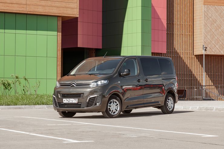 Копни глубже &mdash; найдешь получше: тест-драйв обновленного Citroёn SpaceТourer