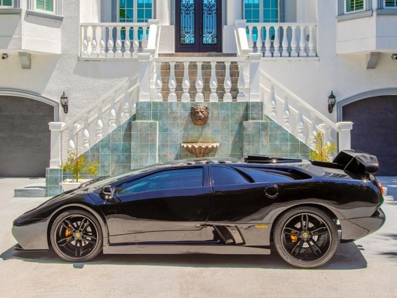 Можно ли Honda превратить в Lamborghini Diablo
