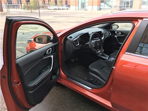 Почему Kia Сeed SW даст фору кроссоверам в вопросах практичности 5 Почему Kia Сeed SW даст фору кроссоверам в вопросах практичности