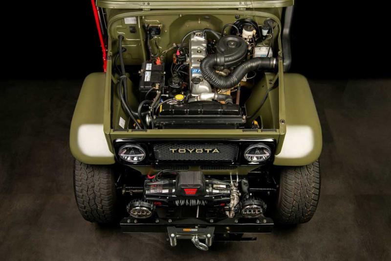 Эффектный рестомод Toyota Land Cruiser FJ40 продают на eBay почти за 10 млн рублей