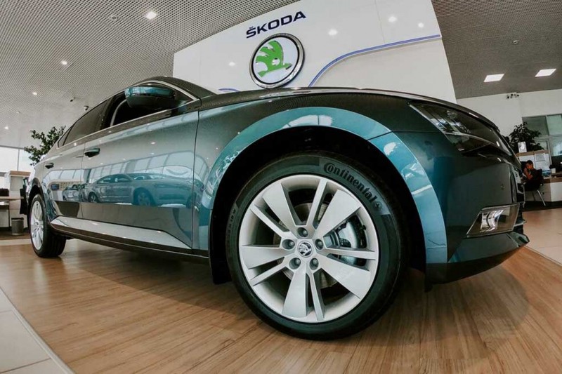 Продажи новых авто в РФ за март 2022 рухнули почти на 50%: и это не предел 2 Продажи новых авто в РФ за март 2022 рухнули почти на 50%: и это не предел