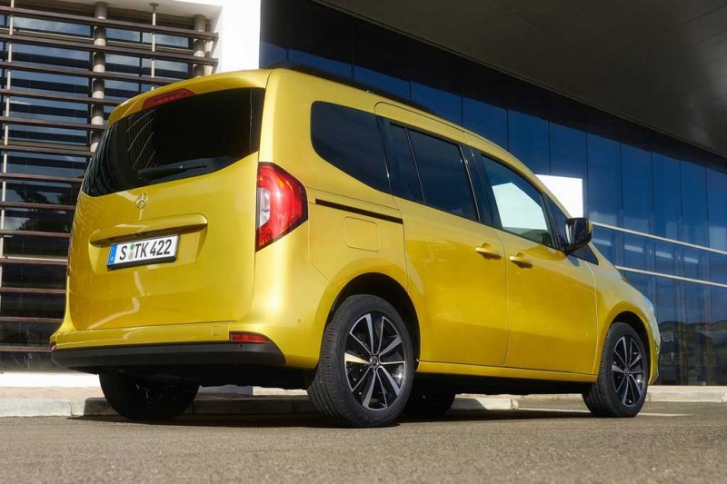 Немцы представили &laquo;каблучок&raquo; Mercedes T-Class: &laquo;люксовый&raquo; вариант модели Citan