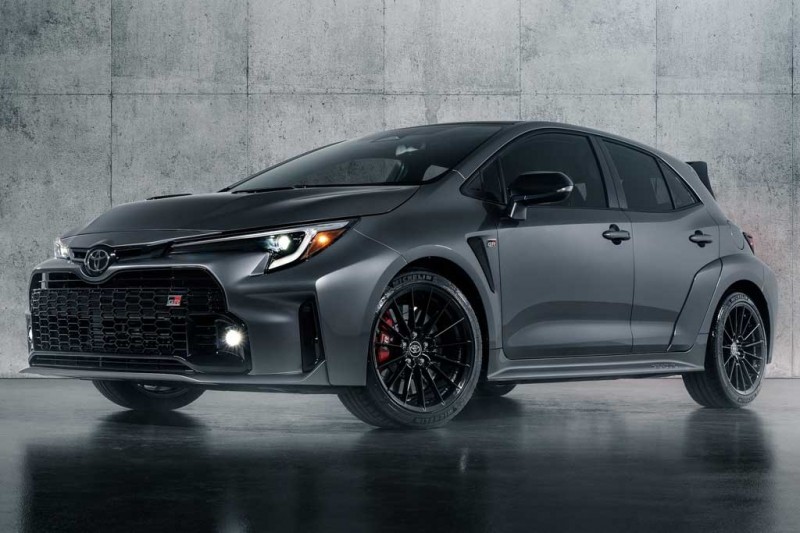 Японцы презентовали «заряженный» хэтчбек Toyota GR Corolla с массой доработок