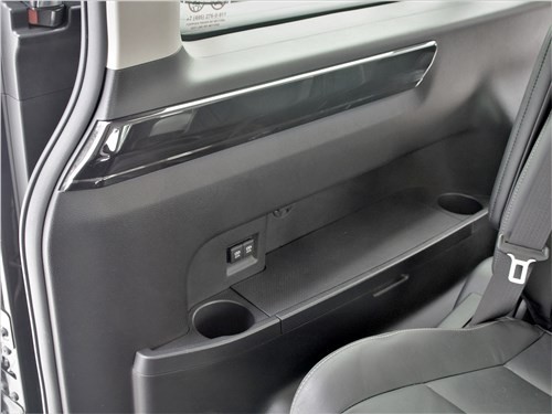 Почему Toyota HiAce так похож на самолет?