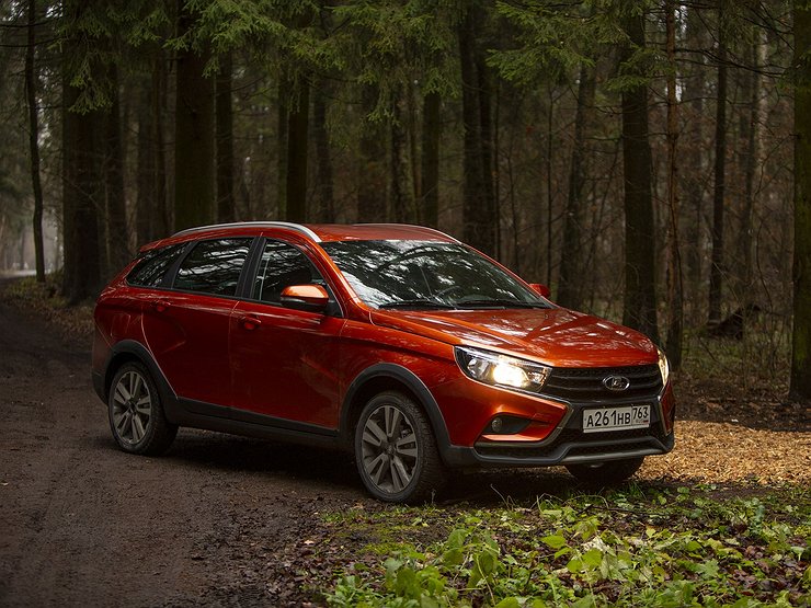 Дилеры LADA: никакого дефицита автомобилей с АКП — нет