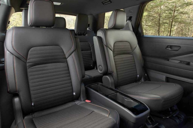 Кроссовер Nissan Pathfinder обзавелся &laquo;туристическим&raquo; исполнением Rock Creek