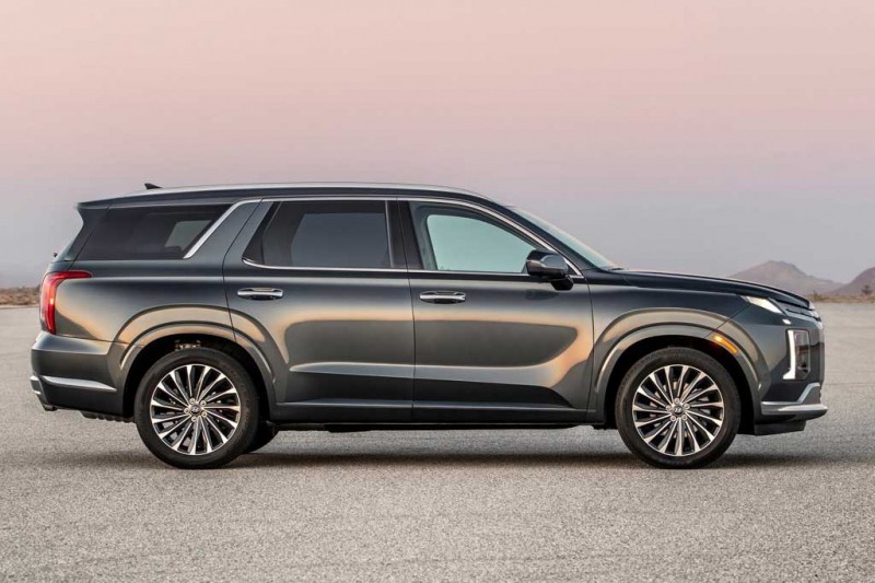 Hyundai Palisade 2023 года: подретушированный дизайн и расширенное оснащение