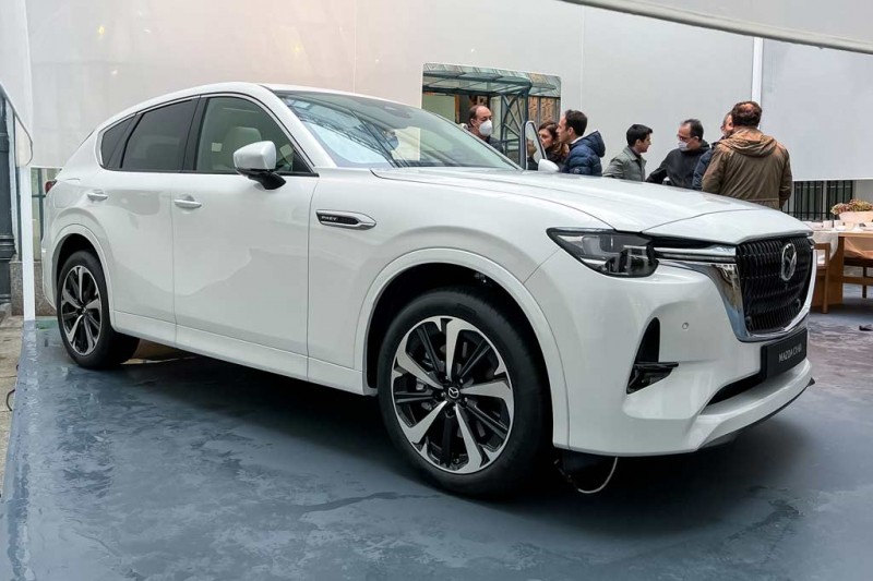 Японцы рассказали про все доступные движки для новой Mazda CX-60
