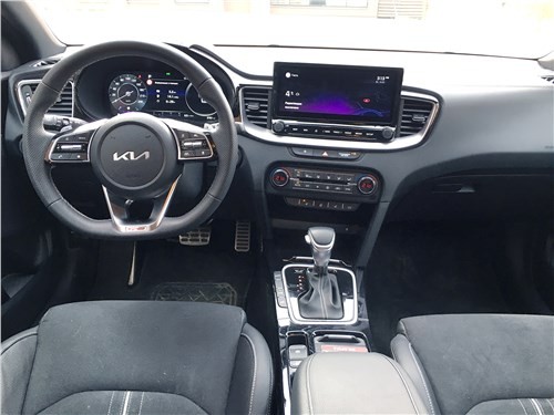 Почему Kia Сeed SW даст фору кроссоверам в вопросах практичности 7 Почему Kia Сeed SW даст фору кроссоверам в вопросах практичности