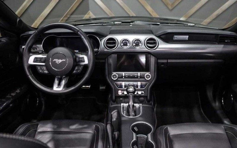 Экстремальный Ford Mustang Revenge Edition продают по весьма заманчивой цене 2 Экстремальный Ford Mustang Revenge Edition продают по весьма заманчивой цене