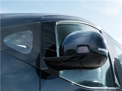 Тест-драйв Hyundai Staria (поколение I) - На что рассчитывает Hyundai Staria в сегменте полноприводных минивэнов
