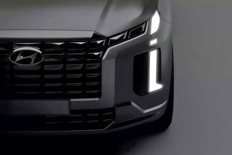 Корейцы готовят рестайлинговый вариант Hyundai Palisade: первые тизеры новинки