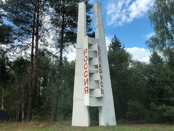 Россияне стали массово заказывать импортные автозапчасти из Белоруссии 1 Россияне стали массово заказывать импортные автозапчасти из Белоруссии