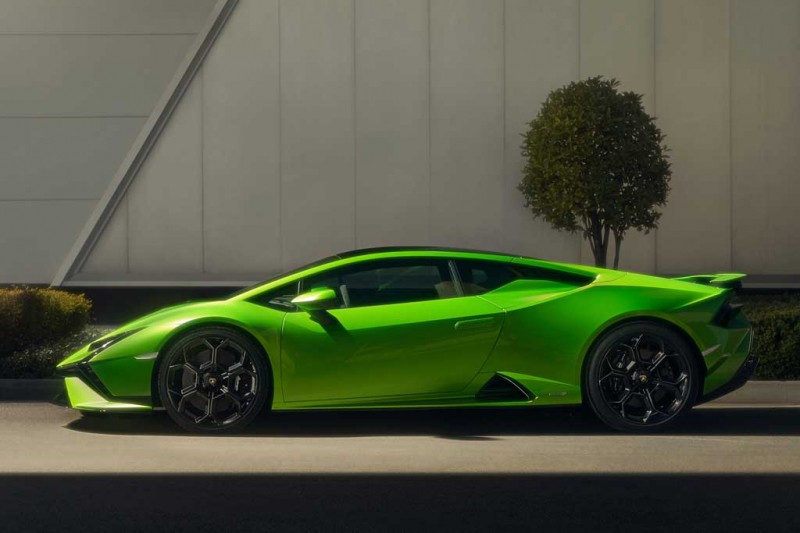 Lamborghini Huracan Tecnica: заднеприводный вариант суперкара с уникальным дизайном