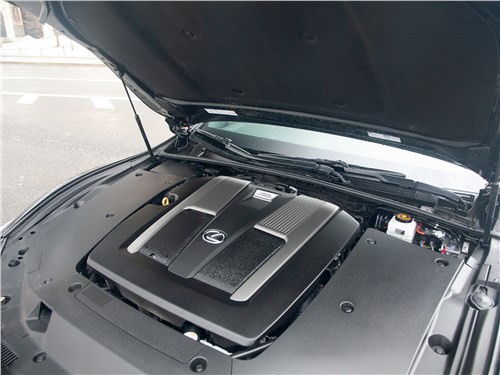 Вам следует выбрать Lexus LS вместо BMW и Mercedes 14 Вам следует выбрать Lexus LS вместо BMW и Mercedes