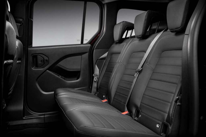 Немцы представили &laquo;каблучок&raquo; Mercedes T-Class: &laquo;люксовый&raquo; вариант модели Citan