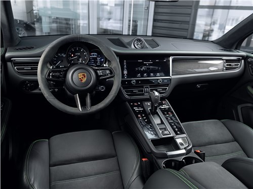 Почему Porsche Macan в этом поколении станет легендарным?