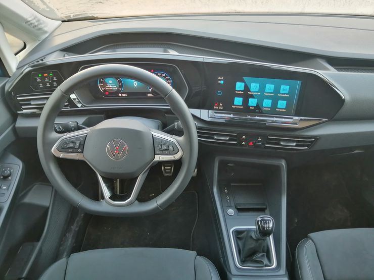 Под острым каблуком: тест-драйв нового Volkswagen Caddy Maxi