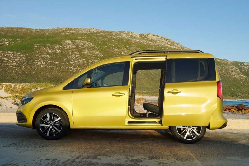 Немцы представили &laquo;каблучок&raquo; Mercedes T-Class: &laquo;люксовый&raquo; вариант модели Citan