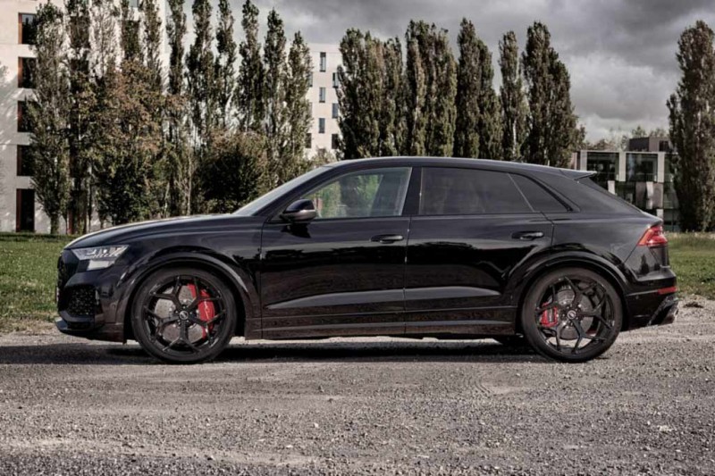 Специалисты ателье O.CT Tuning подготовили 800-сильный вариант Audi RS Q8