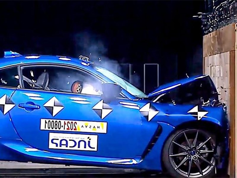 Новую Toyota GT86 неудачно разбили в краш-тестах 1 Новую Toyota GT86 неудачно разбили в краш-тестах