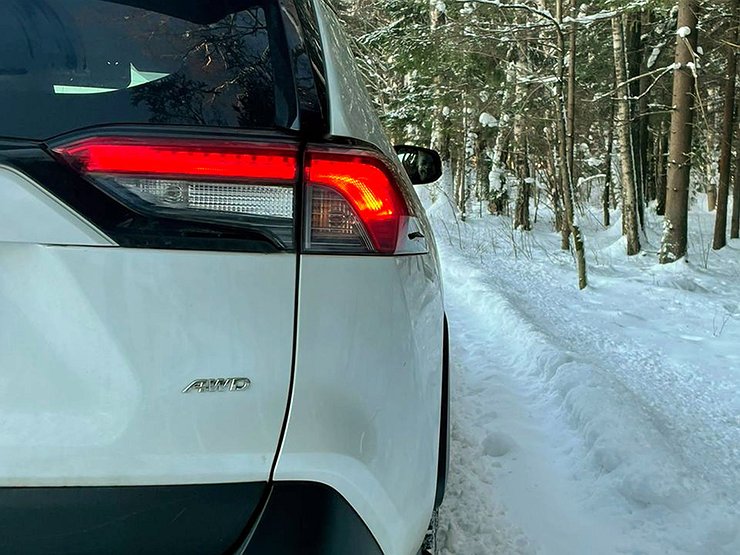 Toyota и Lexus отзывают 500 000 автомобилей из-за проблем с ESP